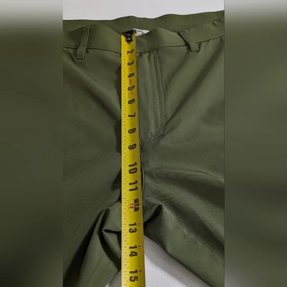 Fabletics Men The Only Pants sz 32*30 Straight Leg Olive Green Golf Performance - Picture 13 of 14